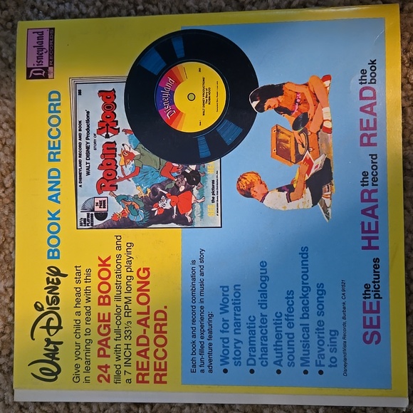 Walt Disneys Story of Pinocchio Read-Along Book & 7 Inch 33 1/3 RPM Record - Picture 2 of 5